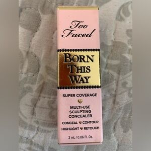 Too Faced Hydrating Concealer and Contour - cookie